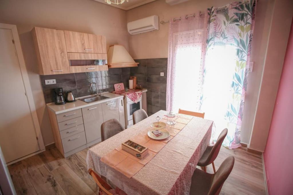 House With Amazing View Of Meteora Apartment Kalampáka Ngoại thất bức ảnh
